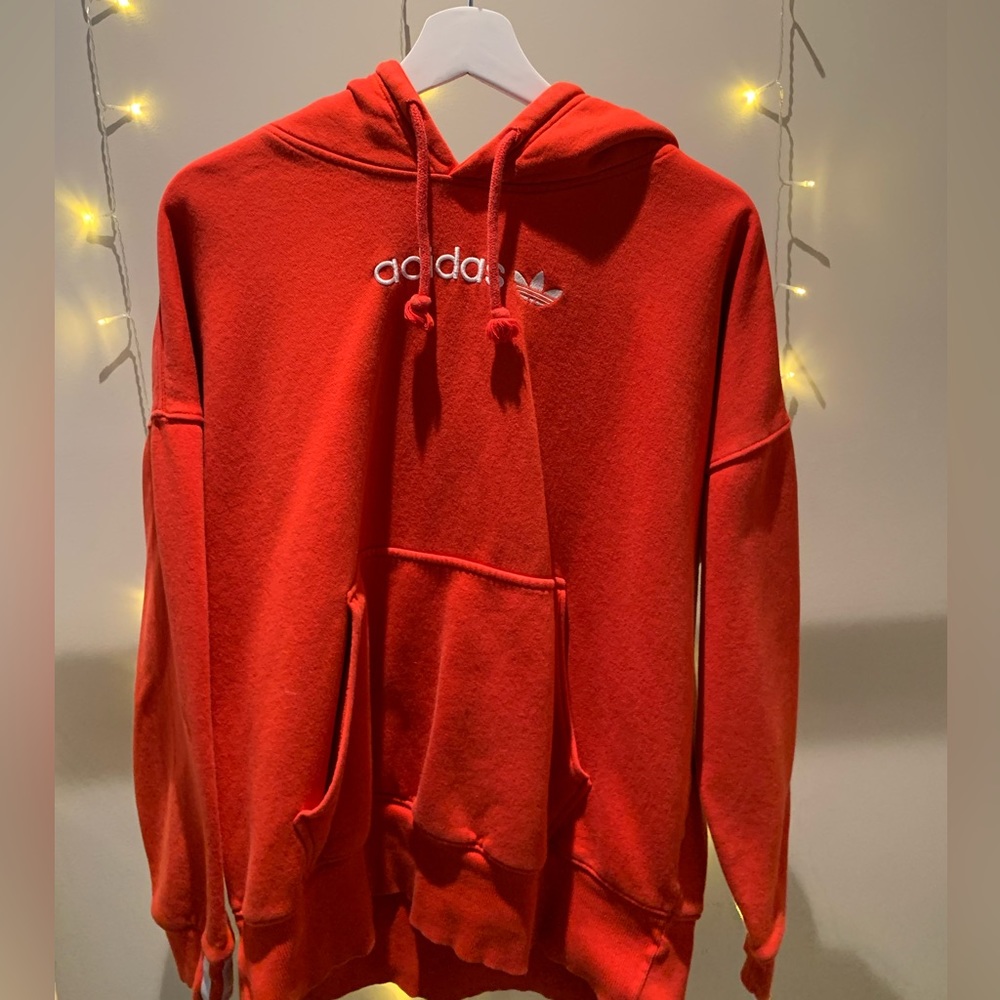 red baggy adidas sweatshirt